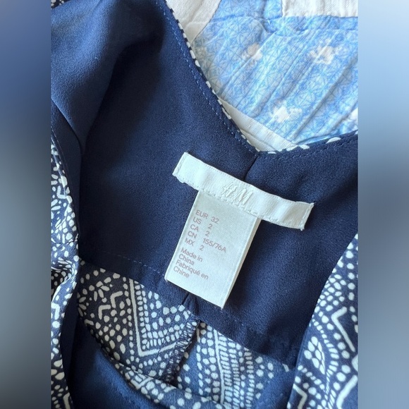 H&M Womens Blue White Geometric Print Diamond Shape Pattern Boho Tank Top - Picture 5 of 10